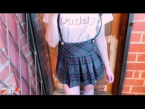 ❤️ Dibistan dîkê xwe kûr dimije û li şûna dersan diqelişe. ❤ Kalîteya porno li me ❤
