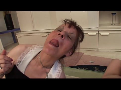 ❤️ Du dapîr û bapîrekî wan sê kes in ❤ Kalîteya porno li me ❤